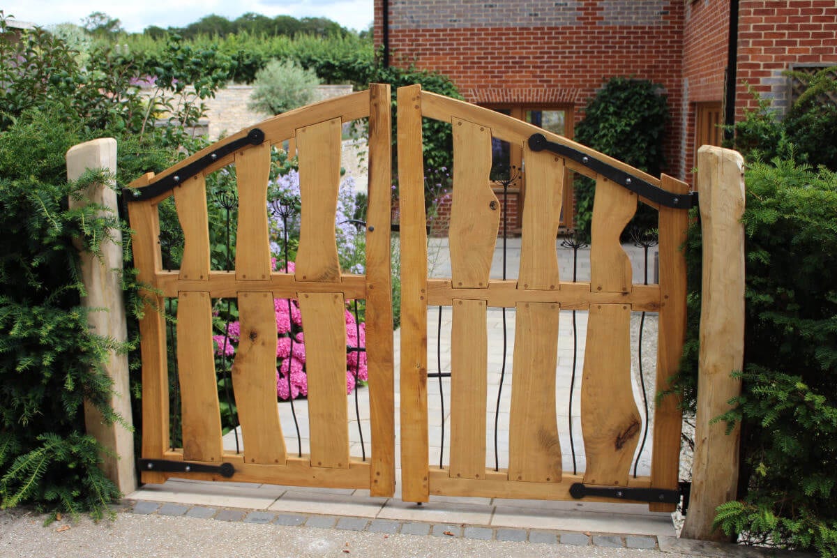 garden-review-handmade-gates